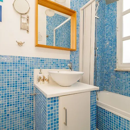 Central Cozy Appartement Lissabon